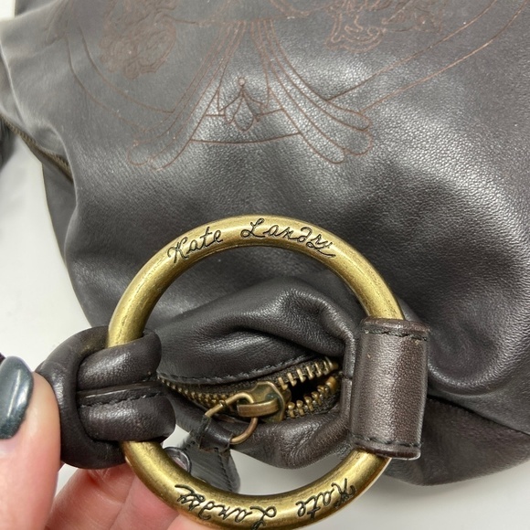 KATE LANDRY | Embossed Leather Shoulder Bag - Picture 14 of 16